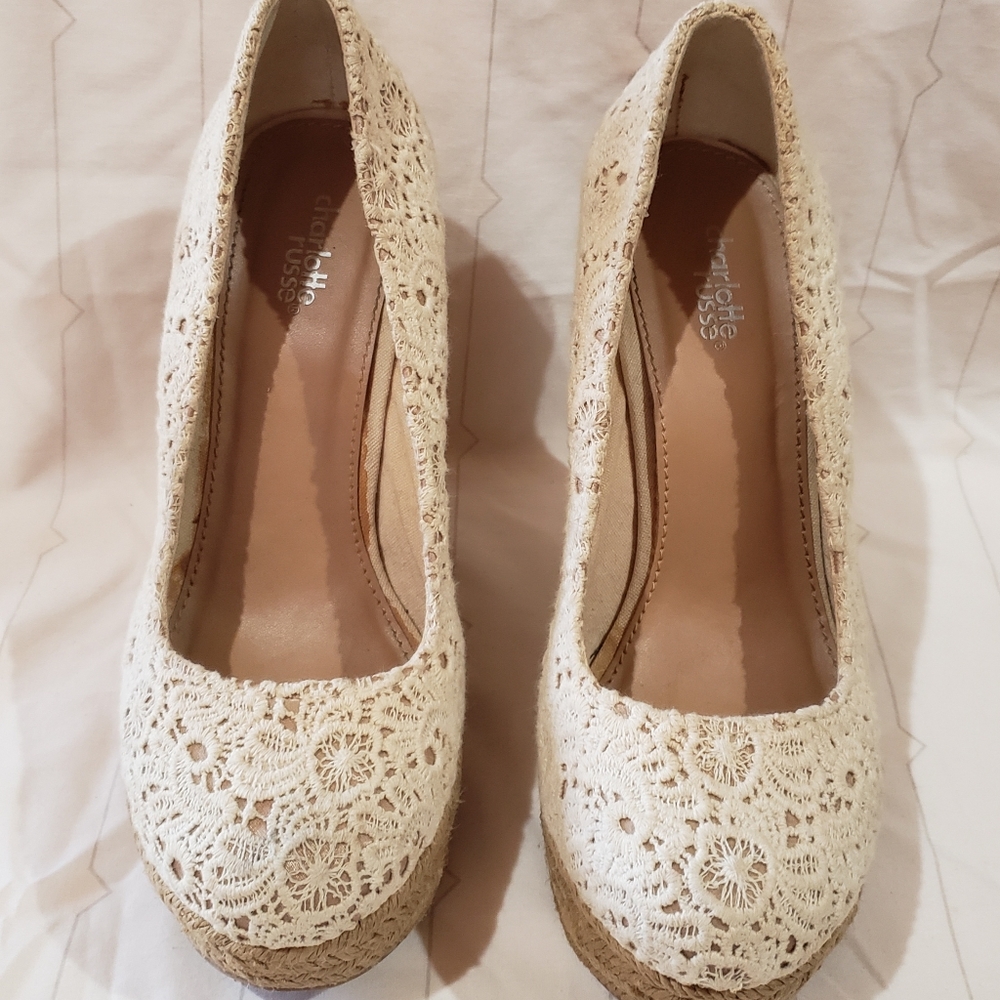Charlotte Russe Off White/Cream Wedge Shoes Sz 8